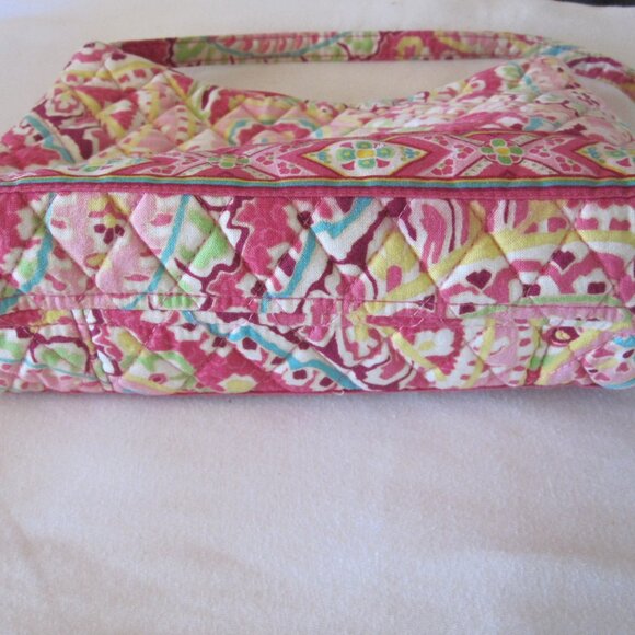 Vera Bradley Purse, 9" Wide, Pink w/ Flowers, very Nice - Picture 6 of 6